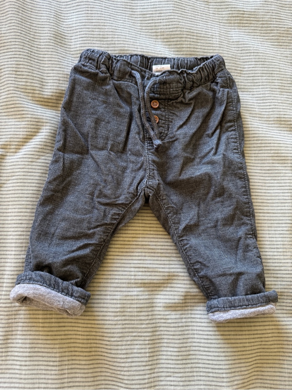 H&M Baby Gray Corduroy Lined Pants – 6M